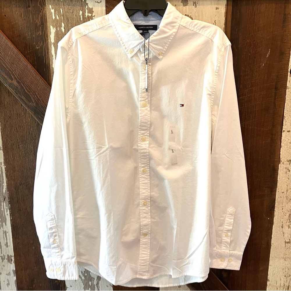 NWT Tommy Hilfiger Classic White Button-Down Shirt Long Sleeve